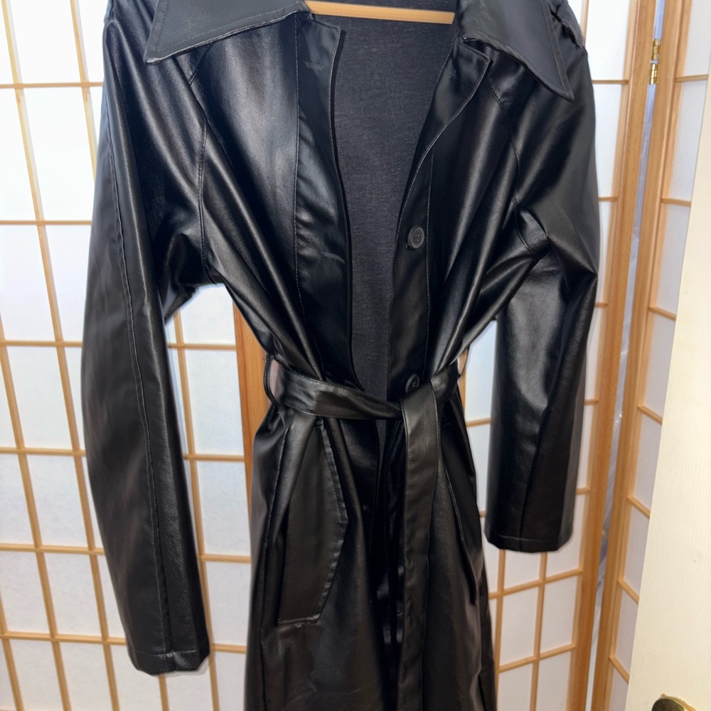 Elegant Black Women's Leather Trench Coat